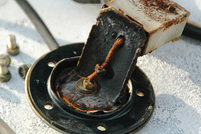 Anbauteile Tank 02.jpg (130.22 KiB) 19131 mal betrachtet ... wie gewöhnlich!